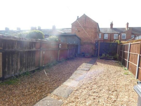58 Robinson Road Garden 2