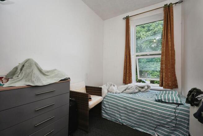 6 bed Terraced for sale Image 9