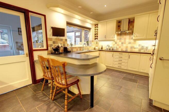 Kitchen/Breakf...