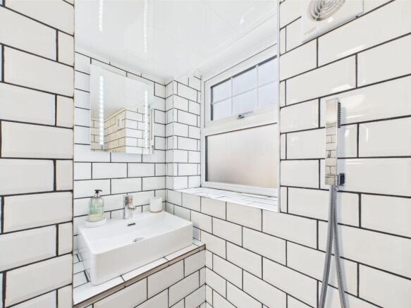 1 bed Apartment for sale Image 11