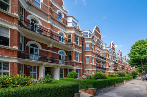 Elgin Avenue, Maida Vale, London, W9