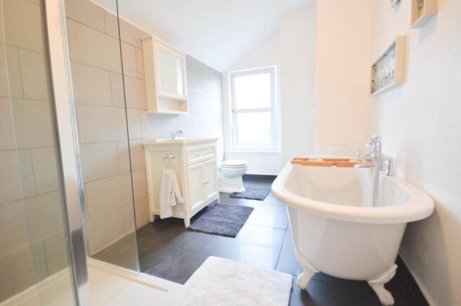 Master En-suite