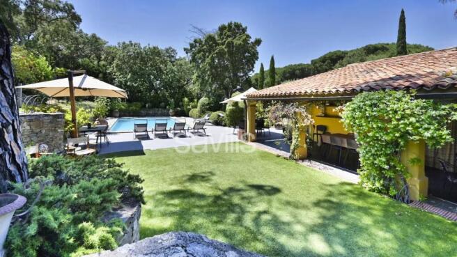 Charming villa for sale Saint-Tropez