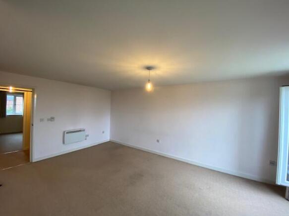 2 bed Flat to rent Image 4