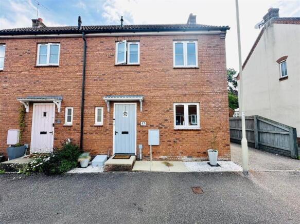 3-bed terraced on Hawks Drive, Tiverton, £280,000
