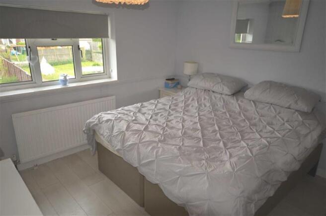 Bedroom 1: