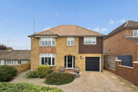 Hawthorn Way, Chesham