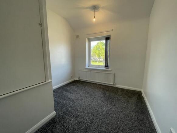 3 bed House to rent Image 7