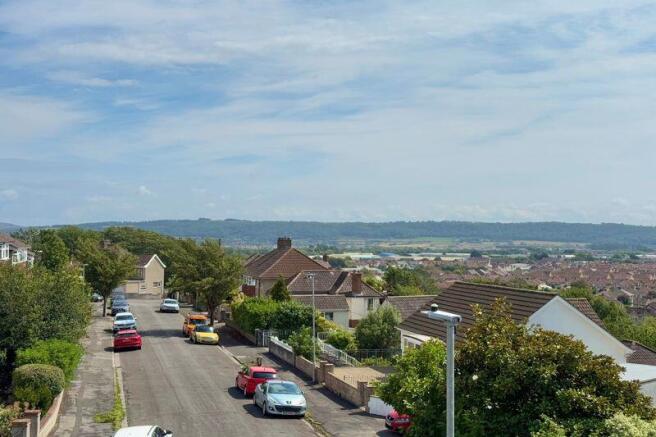 Views to Front Aspect