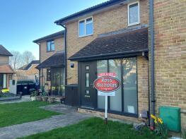 11, Rothbury Park, New Milton BH25 6TR