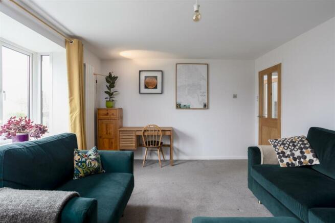 10A_Keble_Park_Crescent_4.jpg