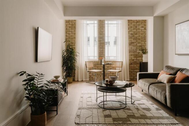Adam Firman_Leufroy_Fulham Road_Apartment 5+6_High