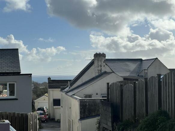 image00012.jpeg