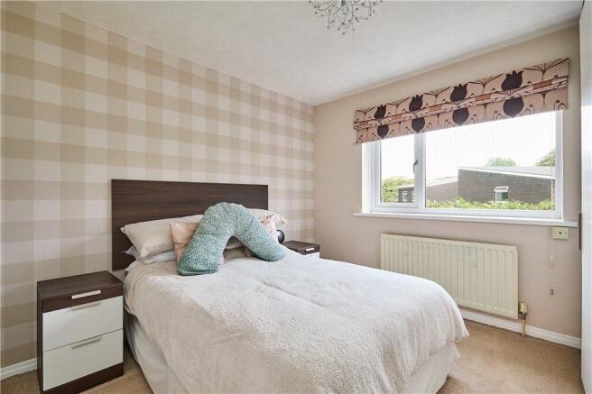 4 bed Detached for sale Image 11