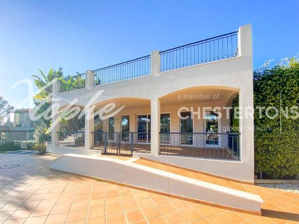 The Crest Commercial Sea View Property For Sale Almancil (7)