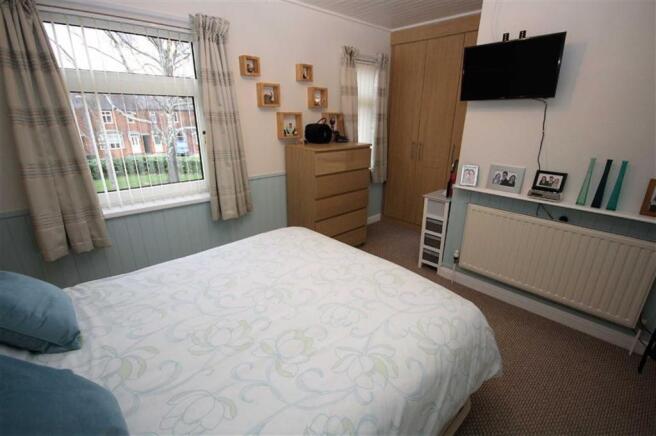 Master Bedroom (Alte