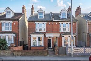 131, Old Road West, Gravesend DA11 0LW