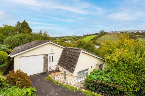 Manor Park, Kingsbridge, TQ7 1BB