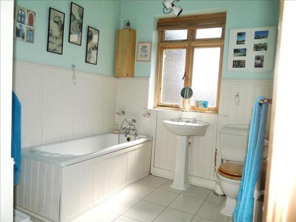 Bathroom / Shower