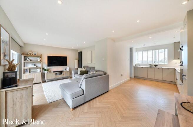 Living/ Kitchen