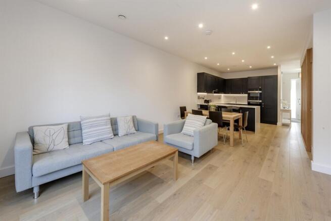(Main)