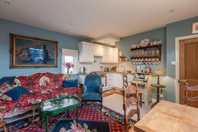 3 bed Terraced for sale Image 5