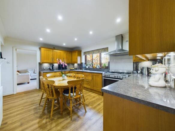 Dining Kitchen