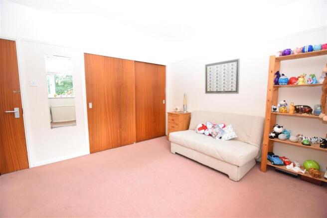 Bedroom 1 Cont.