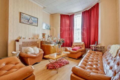 Alric Avenue, London, NW10