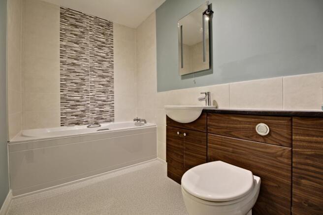 Bathroom (Family Bathroom)