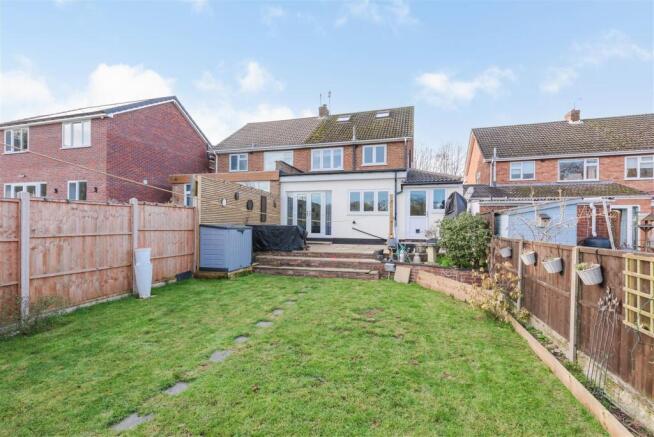 97 Boot Hill, Grendon