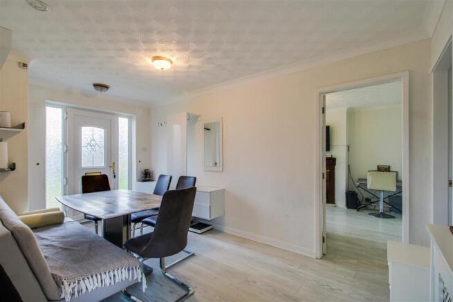 3 bed Semi-Detached Bungalow for sale Image 5