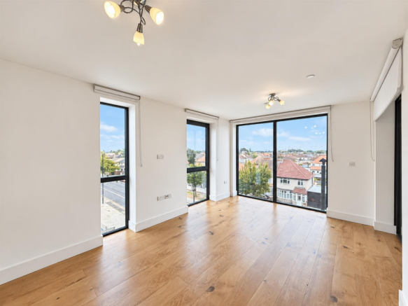 Open Plan Reception Room