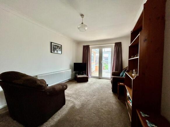 Ivor Close, Holbury, Hampshire photo 4