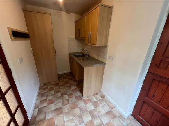 4 bed Detached to rent Image 9