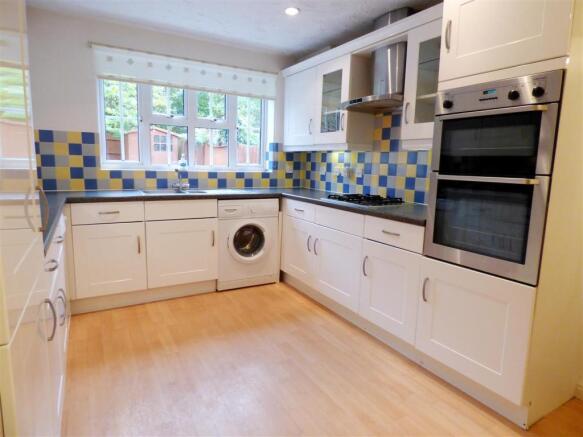 Kitchen/Breakfast Ro