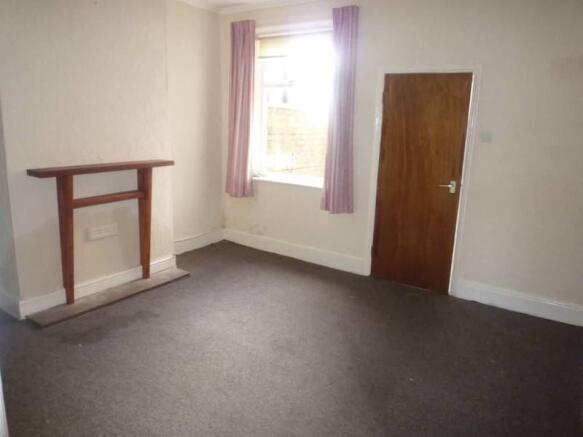 REAR DINING ROOM