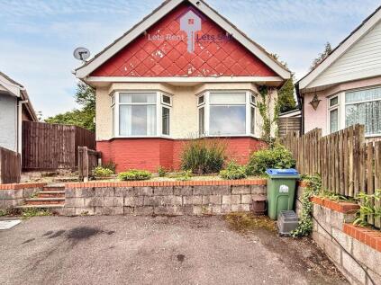 Onibury Road, SO18 2DD