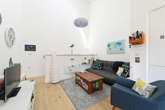 2 bed Town House for sale Image 11
