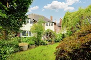 24, Wollaton Hall Drive, Nottingham NG8 1AF