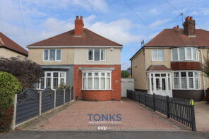 49, Graham Road, Halesowen B62 8LJ