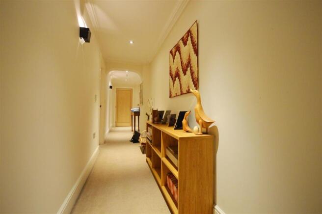Hallway.JPG