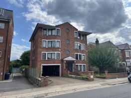 Flat 5, Gable Lodge, Torrington Park, North Finchley, London N12 9TB