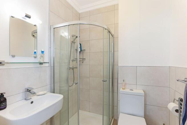 4 bed Semi-Detached for sale Image 9
