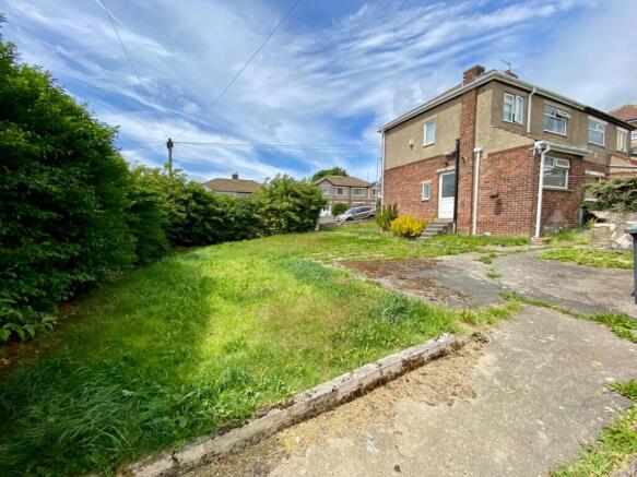 3 bed Semi-Detached for sale Image 11