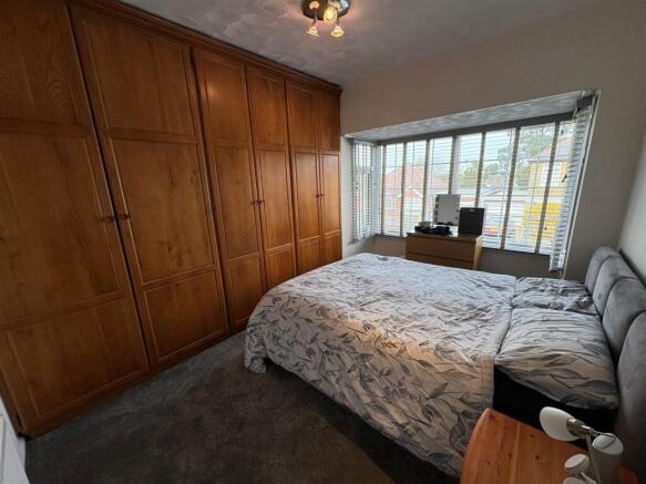 3 bed Semi-Detached for sale Image 11