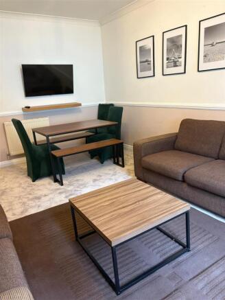 living room 1.jpg