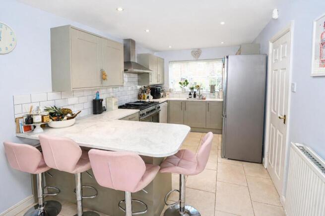 Kitchen/Breakfast Room