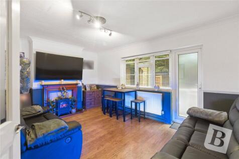 Rush Green Gardens, Romford, RM7