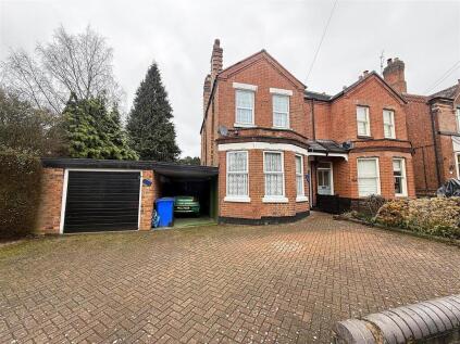 Scalpcliffe Road, Burton-On-Trent